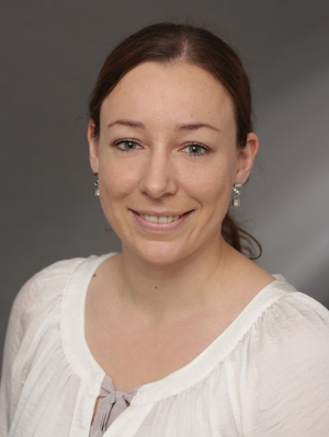 Dr. Anna Arlinghaus