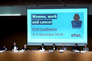 Foto des Podiums der ETUI-Konferenz Frauen, Arbeit und Krebs